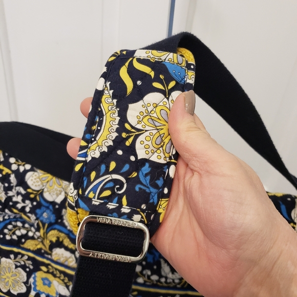 Vera Bradley Large Messenger Bag Retired Pattern "Ellie Blue" Work/School/Travel - Picture 3 of 11